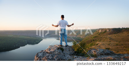 Man prey God on the hill 133649217