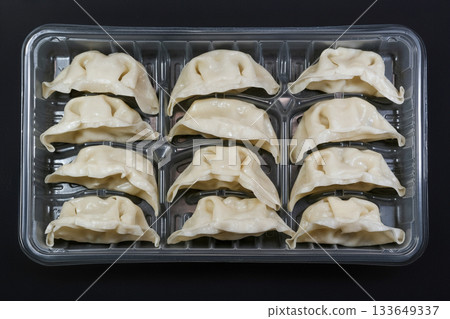 一包新鮮生煎餃 133649337
