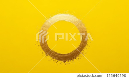 奢華的抽象設計背景,金色圓形筆觸圖案點綴在黃色背景上。 奢華的抽象設計背景,金色圓形筆觸圖案點綴在黃色背景上。 133649398