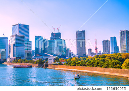 日本東京城市景觀:濱松町、水上巴士「龍馬」、東京高塔、麻布台等景點 日本東京城市景觀:濱松町、水上巴士「龍馬」、東京高塔、麻布台等景點 133650955