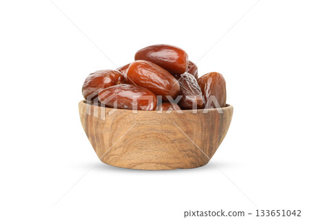 Dates in a bowl: a perfect Ramadan snack, isolated, PNG 133651042