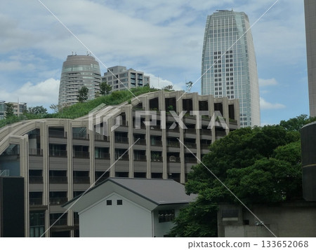 麻布台Hills：充分利用綠化和曲線的地方 133652068