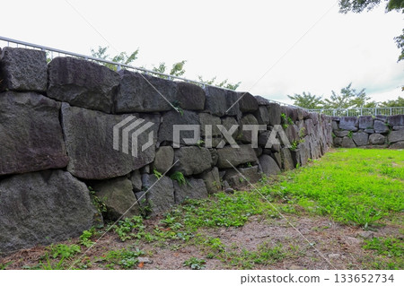 Morioka Castle Ruins Park - View of the Honmaru, Ninomaru, and Sannomaru Citadel (Iwate) 133652734