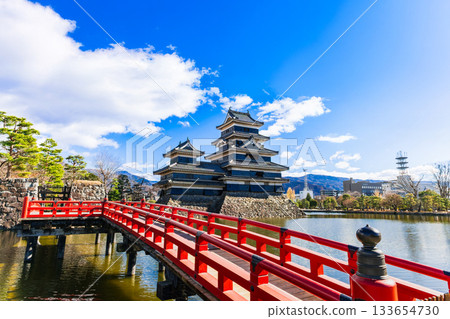 國寶松本城秋景 133654730