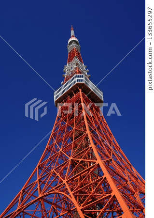 Tokyo Tower and the blue sky seen from below in the daytime. November, Minato Ward 2291. Tokyo Tower in the daytime. 133655297