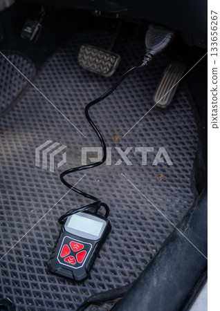 Diagnostic scanner by obd2 protocol.  133656267