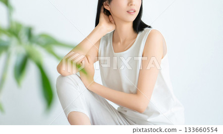 Beauty image of young women Beauty image of young women 133660554