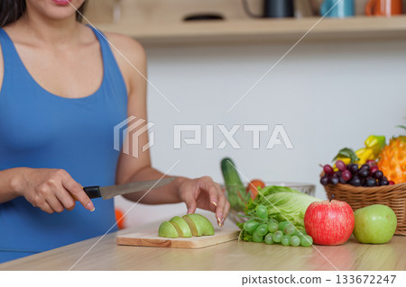 Food Wellness: Preparing Fresh Fruits and Vegetables in the Kitchen Food Wellness: Preparing Fresh Fruits and Vegetables in the Kitchen 133672247