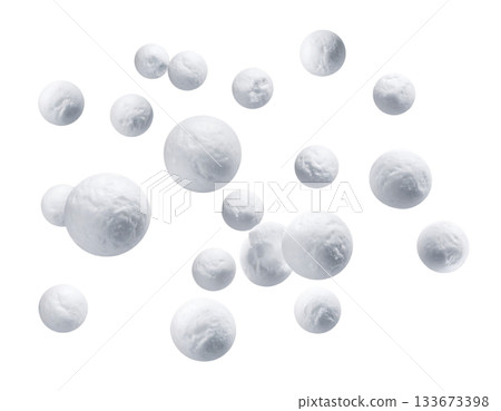 冬日景象，雪球漂浮在白色的空間中，營造出柔和的季節氛圍。 133673398