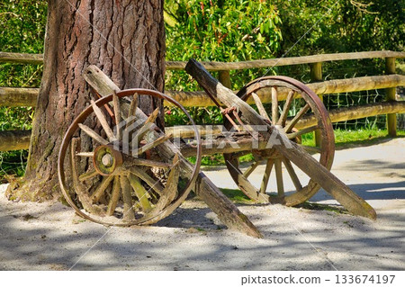 Old Vintage Spoke Wheel Cart Old Vintage Spoke Wheel Cart 133674197