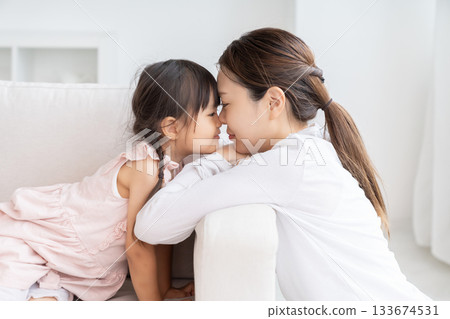 Mom and Girl Mom and Girl 133674531