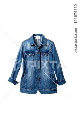 輕盈飄逸的極簡風格牛仔外套 133674850