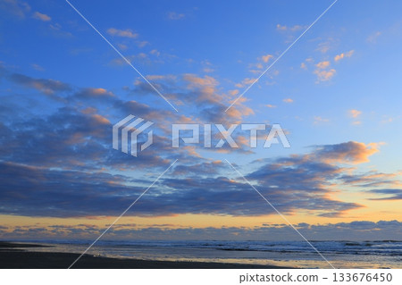 美麗的海灘日出 133676450