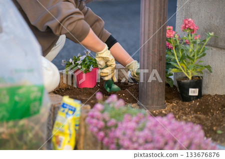 女生 女孩 女性 133676876