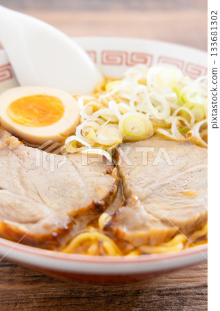 美味的味o拉麵 133681302