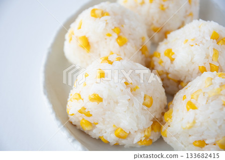 玉米飯糰 玉米飯糰 133682415