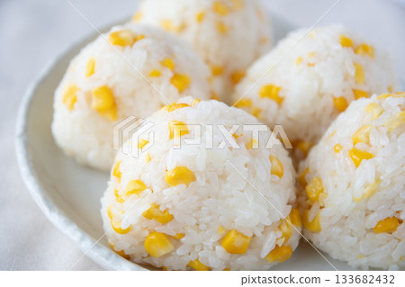 玉米飯糰 玉米飯糰 133682432