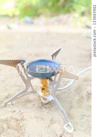 Ground-mounted outdoor single-burner up-cut stove 133683982