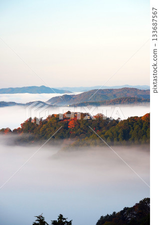 Autumn leaves in the sky 2360 Autumn leaves in the sky 2360 133687567