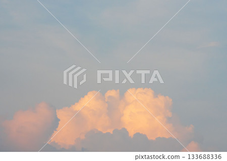 夏日天空：黃昏時的天空與雲 102 133688336