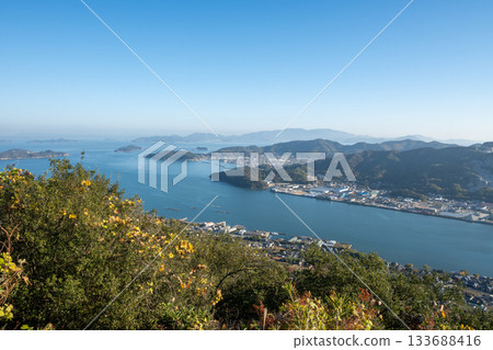 日本香川縣高松市屋島的秋景非常美麗。 日本香川縣高松市屋島的秋景非常美麗。 133688416