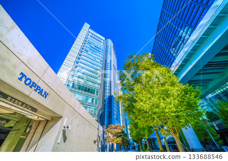 Tokyo cityscape in Japan. Shiodome business district. View of TOPAAN Edge and Kyodo News. 133688546