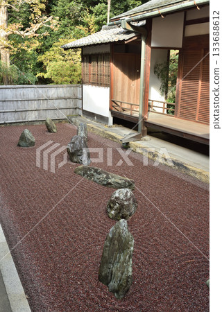 Tofukuji Temple Sub-Temple, Ryugin-an East Garden, Garden of Inseparability (Higashiyama Ward, Kyoto City) Tofukuji Temple Sub-Temple, Ryugin-an East Garden, Garden of Inseparability (Higashiyama Ward, Kyoto City) 133688612