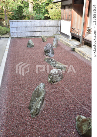東福寺分寺龍吟庵東庭不可分割之庭（京都市東山區） 133688614
