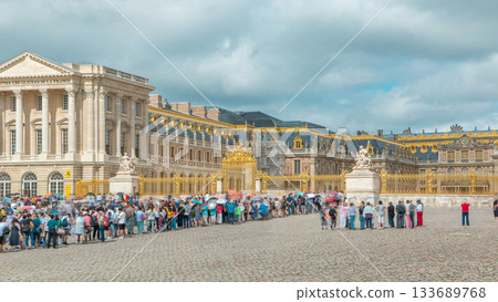 Head main entrance timelapse with the tourists in the Versailles Palace. Versailles, France. 133689768