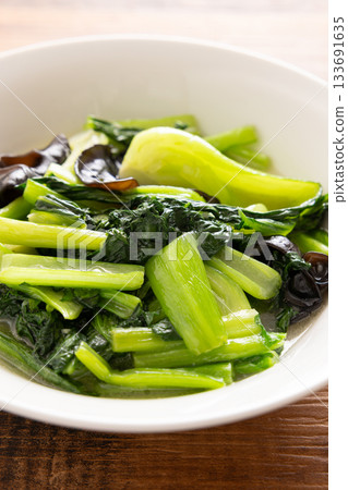 Delicious Chinese dish, stir-fried bok choy and wood ear mushrooms Delicious Chinese dish, stir-fried bok choy and wood ear mushrooms 133691635