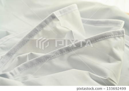 Waterproof fitted sheet 133692499