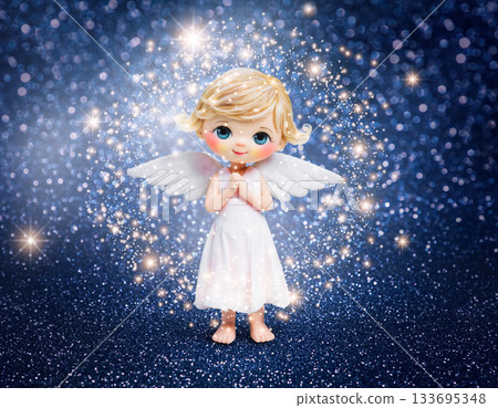 Wrapped in the light of prayer, the smile of a little angel 133695348