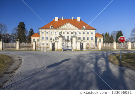 Dornava mansion facade with baroque architecture, Slovenia Dornava mansion facade with baroque architecture, Slovenia 133696021