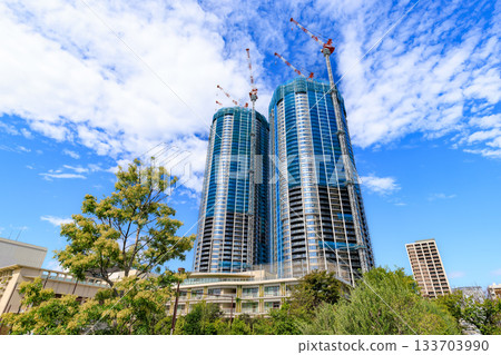 東京中央區豐洲町正在興建中的高層公寓大樓 133703990