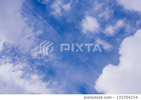 秋天的天空：仰望藍天白雲 03 133704254