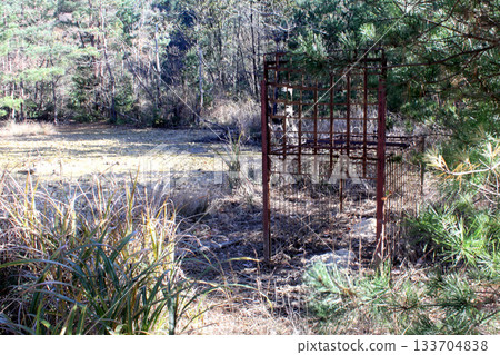 A cage seen at Mencho Nagayama Tomb (Fukui City, Fukui Prefecture) A cage seen at Mencho Nagayama Tomb (Fukui City, Fukui Prefecture) 133704838
