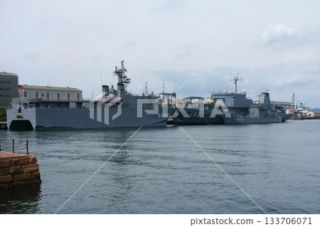 Kure Port / Maritime Self-Defense Force [Kure City, Hiroshima Prefecture] 133706071