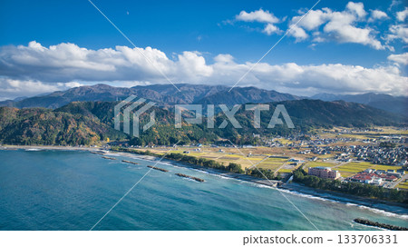 日本富山縣旭町笹川地區週邊景色 日本富山縣旭町笹川地區週邊景色 133706331
