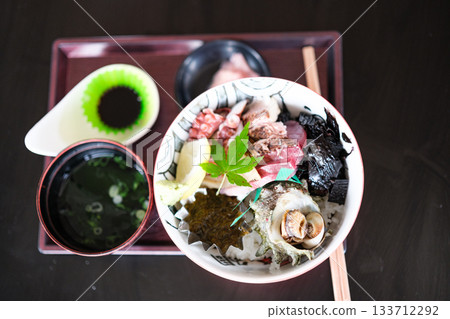 新鮮海鮮海鮮飯的產品攝影 133712292