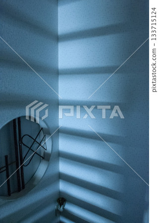 Transparent glass wall and light Transparent glass wall and light 133715124