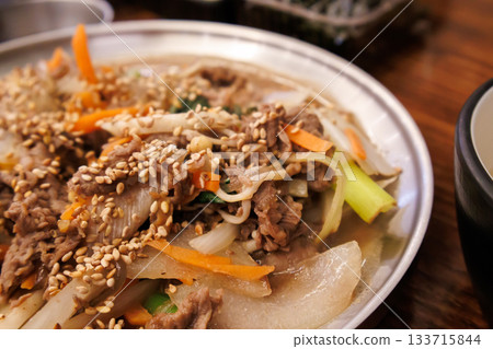 美味正宗的韓式烤肉 美味正宗的韓式烤肉 133715844