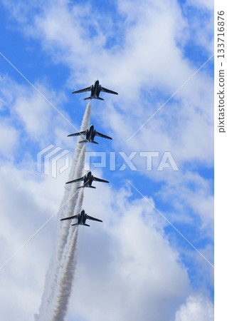 Blue Impulse demonstration flight: Trail formation 133716876
