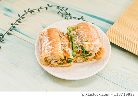 Homemade Yakisoba Caskute Sandwich 133719982