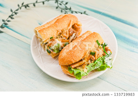 Homemade Yakisoba Caskute Sandwich 133719983