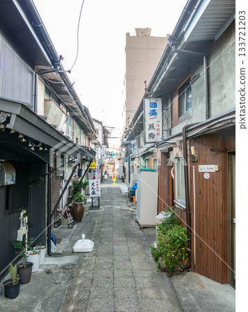 Jingumakiji 133721203