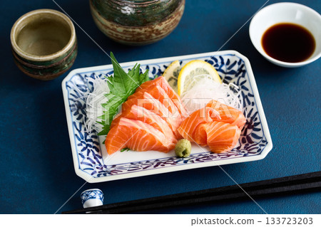 鱒魚鮭魚刺身 鱒魚鮭魚刺身 133723203