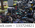 Abandoned bicycle 133724821