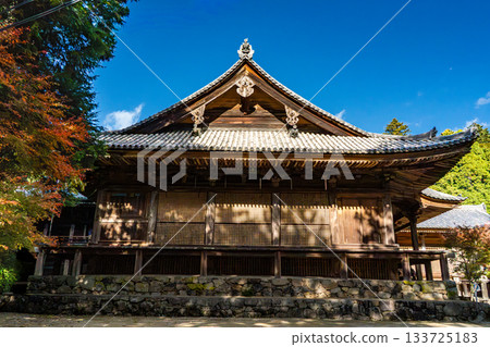 A temple surrounded by autumn leaves A temple surrounded by autumn leaves 133725183