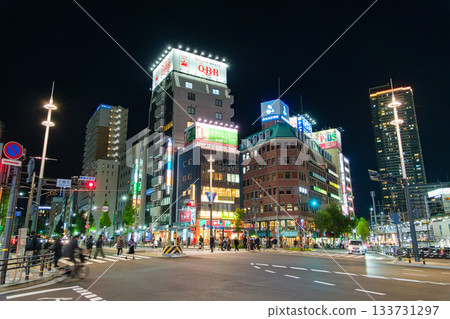 兵庫縣神戶市三宮車站夜景 兵庫縣神戶市三宮車站夜景 133731297