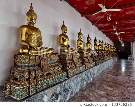 金色佛像 133736286